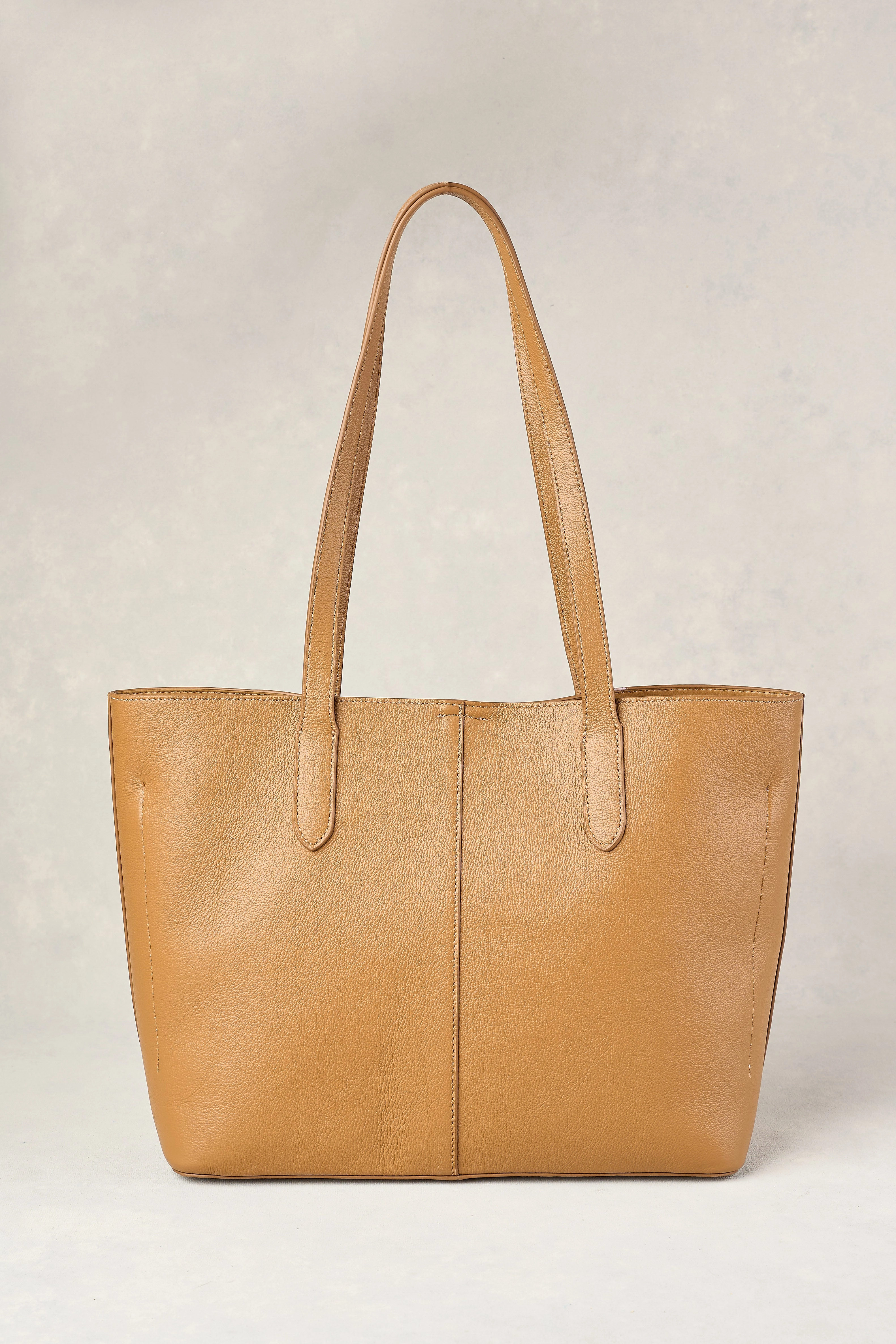 Beverly Bee Leather Tote - Tan