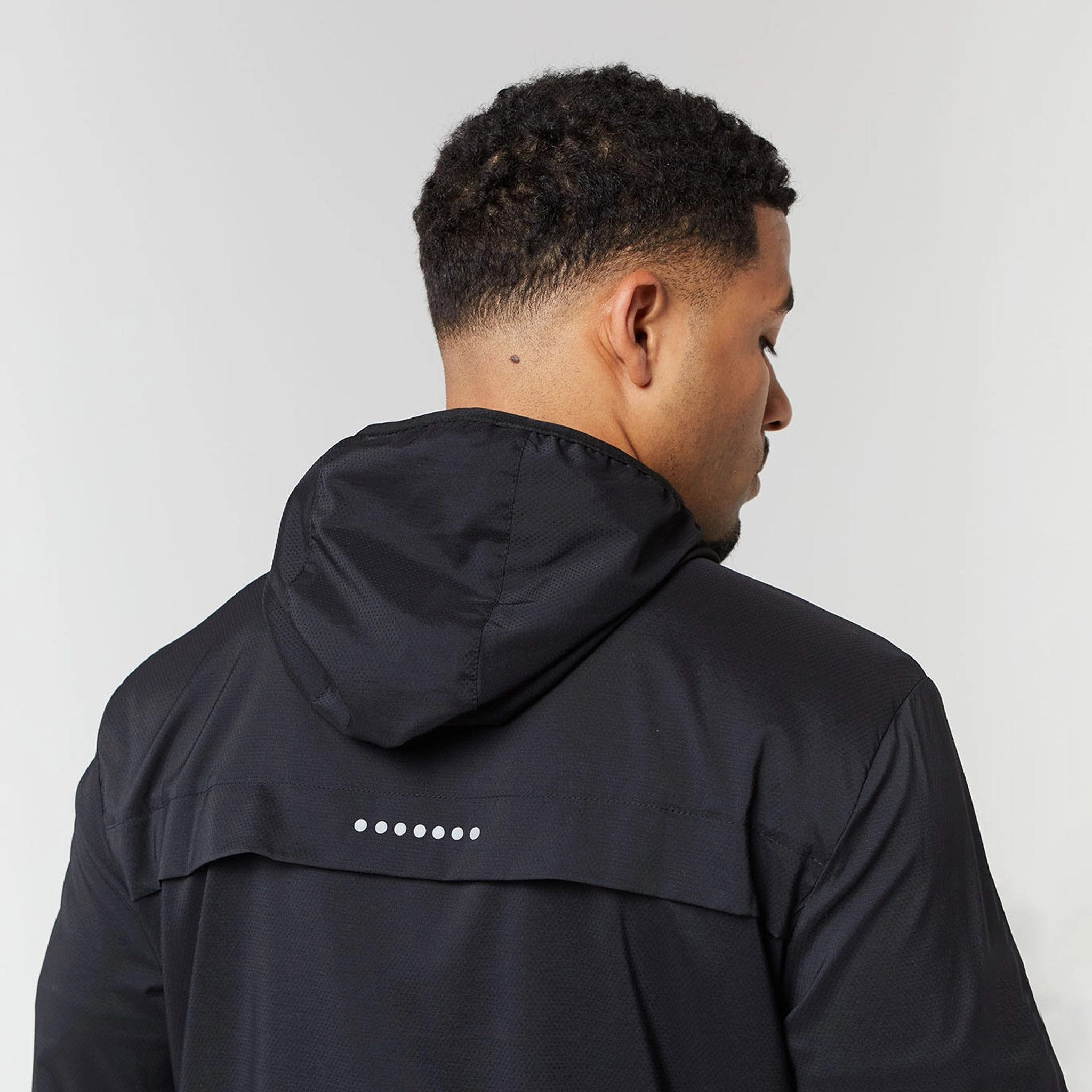 Core Windbreaker | Black