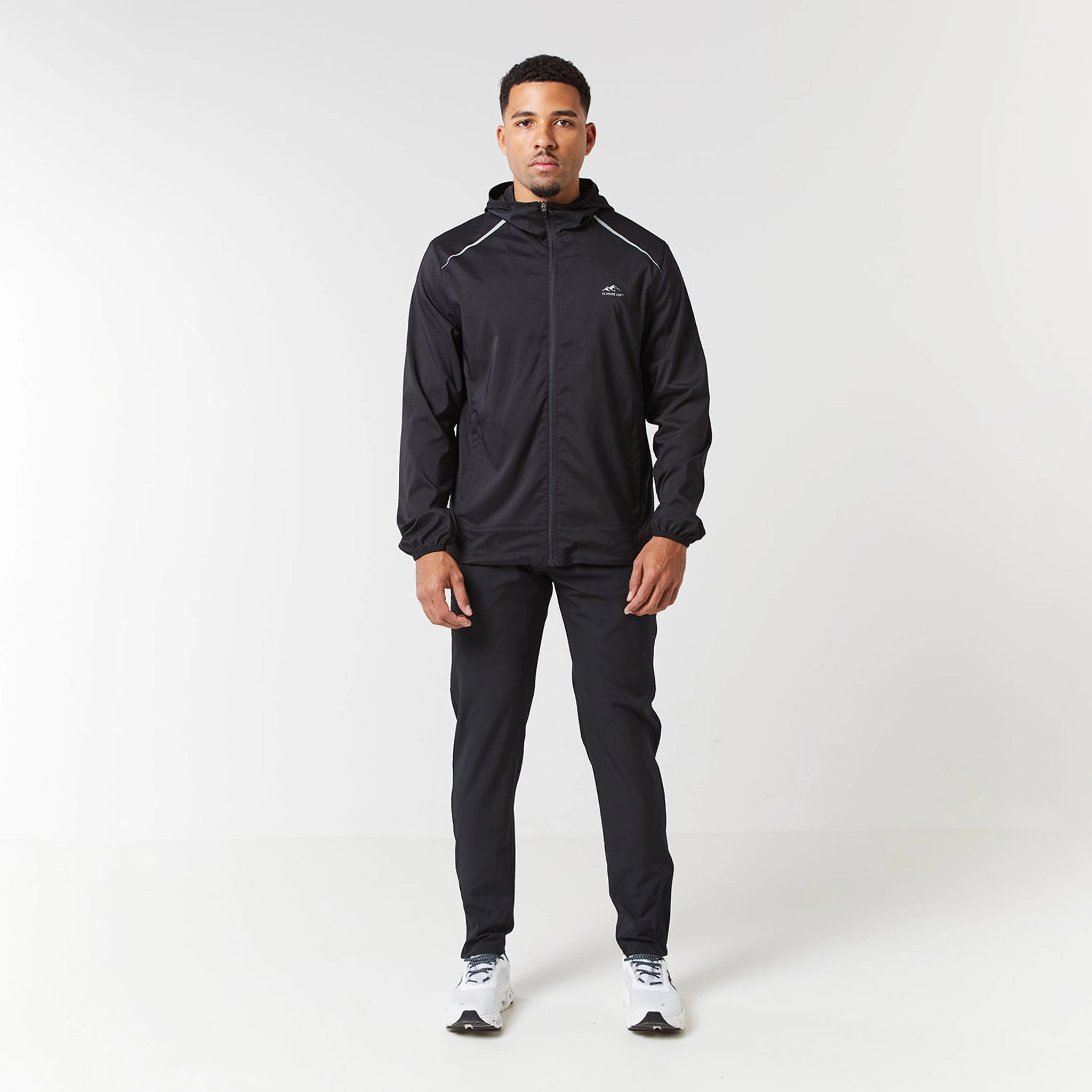 Core Windbreaker | Black