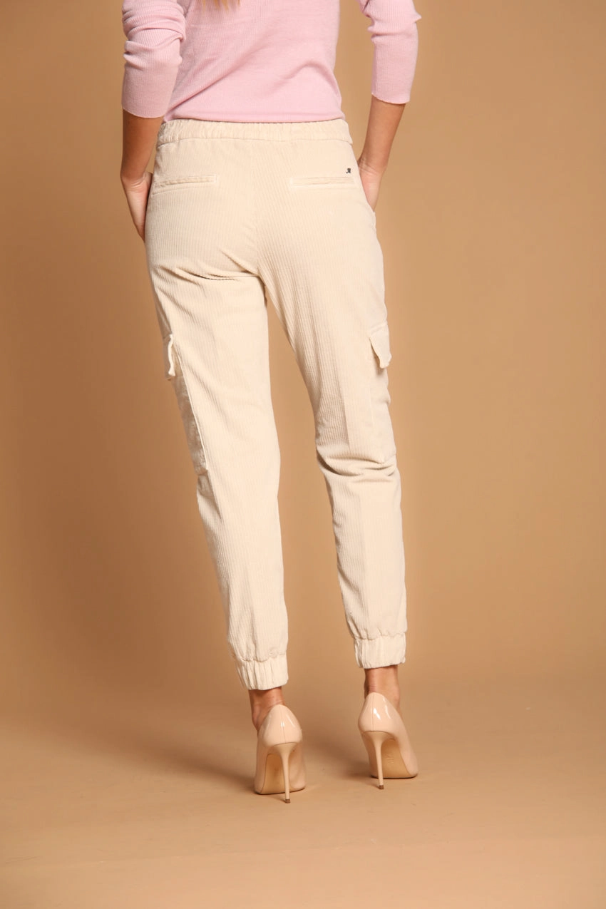 Easy Cargo women's cargo pants in velvet relaxed fit 