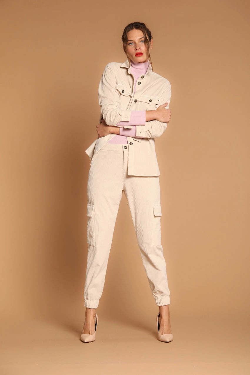Easy Cargo women's cargo pants in velvet relaxed fit 