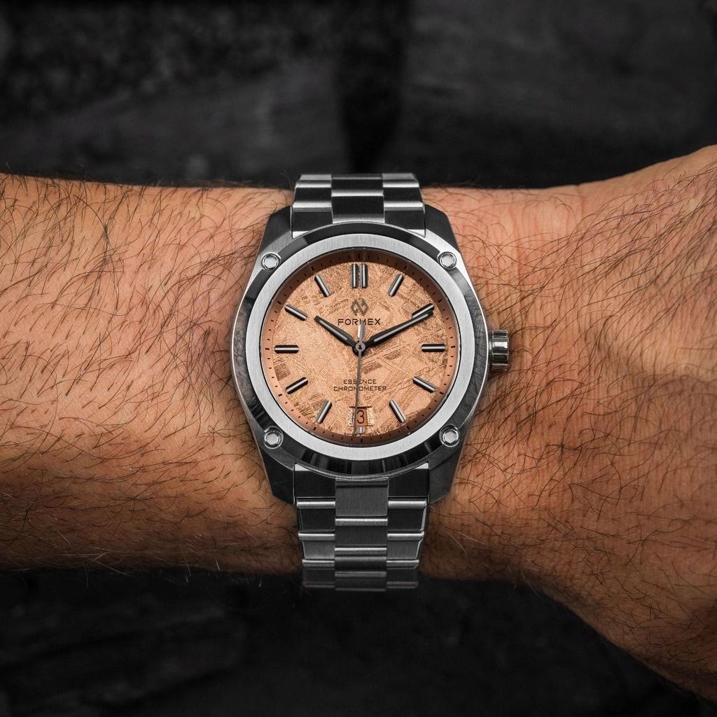 Formex Essence ThirtyNine Chronometer Space Gold Special Edition Steel