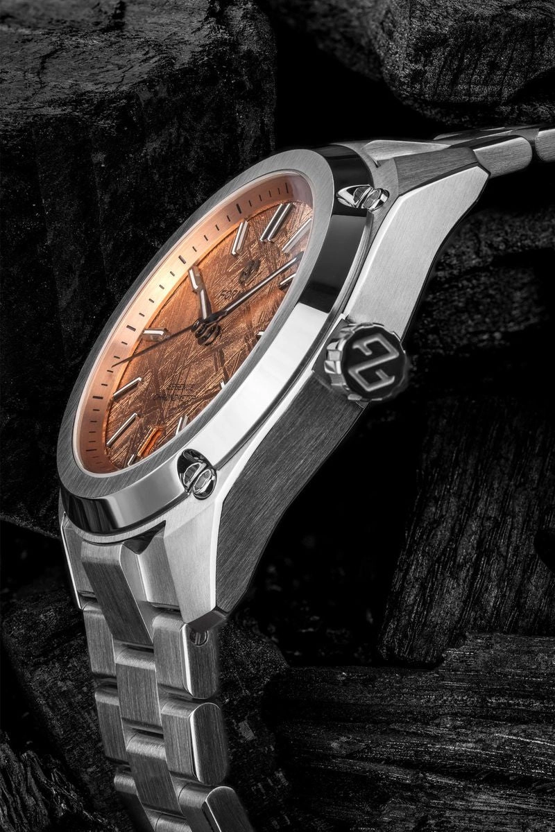 Formex Essence ThirtyNine Chronometer Space Gold Special Edition Steel