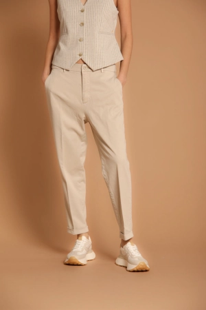 New York Cozy women's chino pants in gabardine relaxed fit