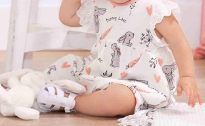 "happy Bunnies" Dress For Baby Girls In White/coral/grey