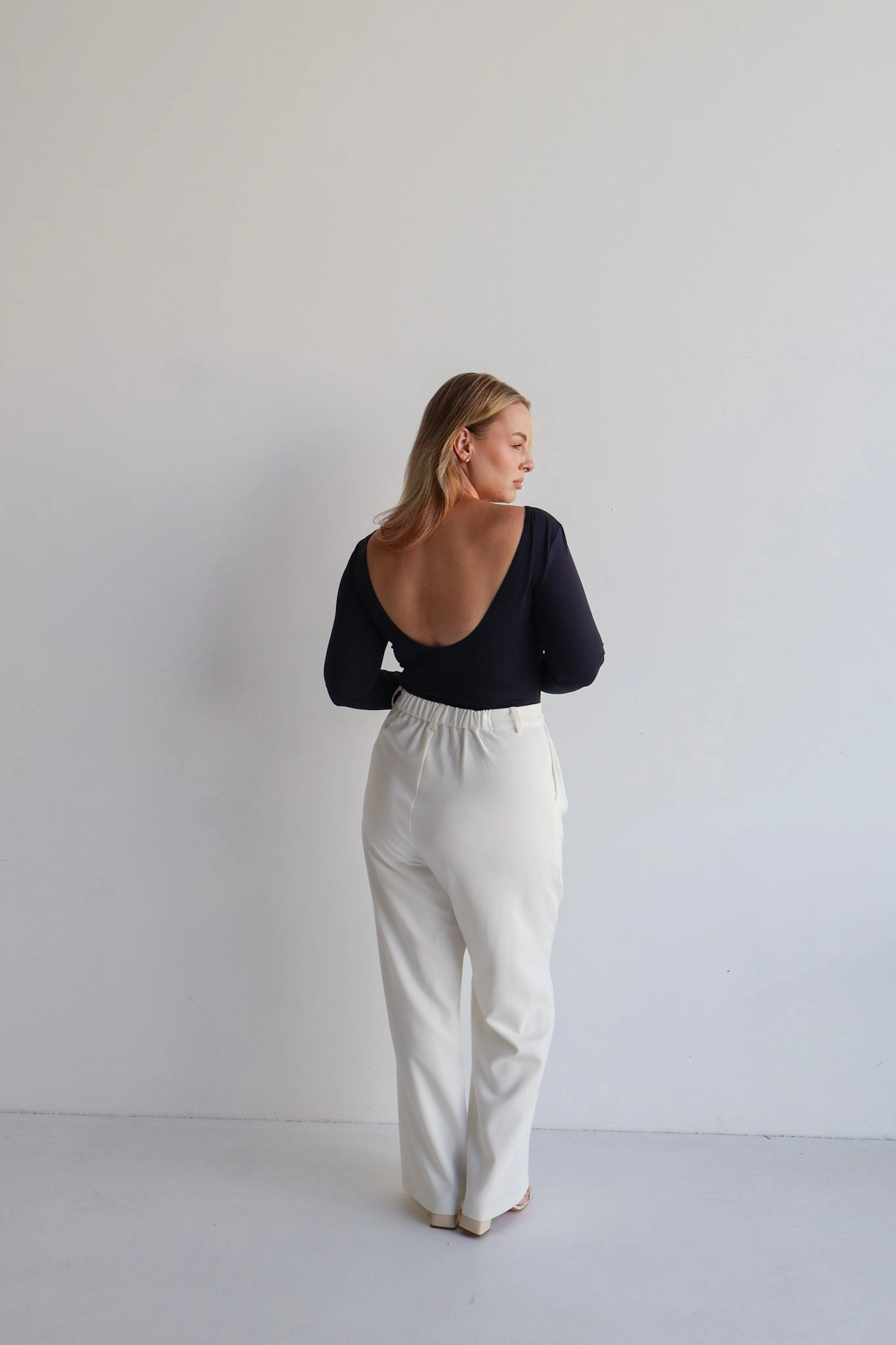 SCOOP BACK BODYSUIT NAVY