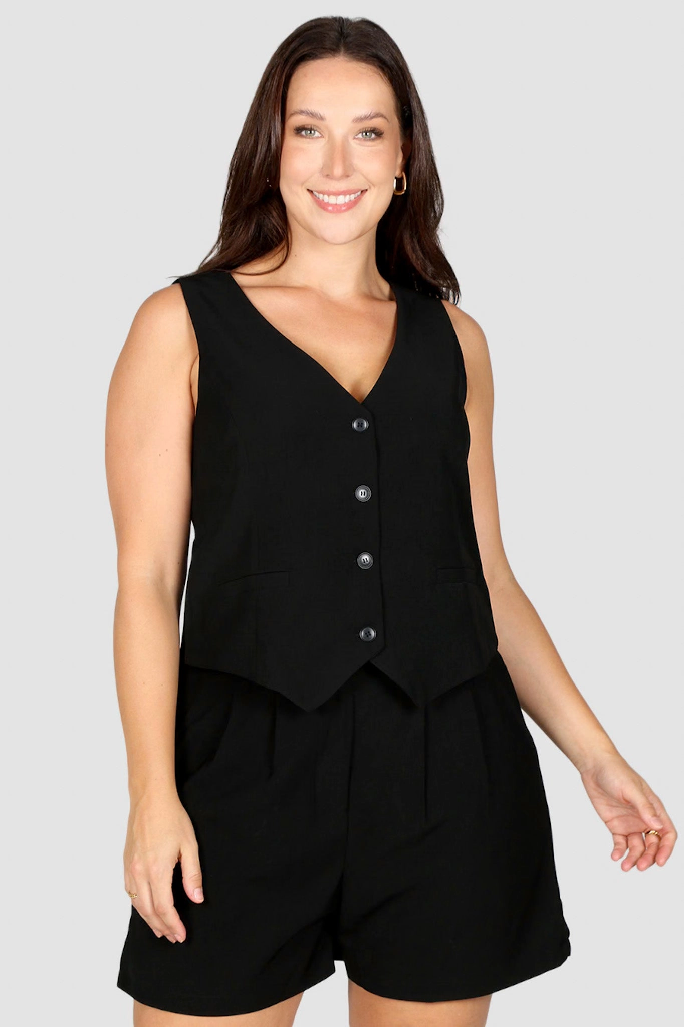 WYATT SHORT BLACK